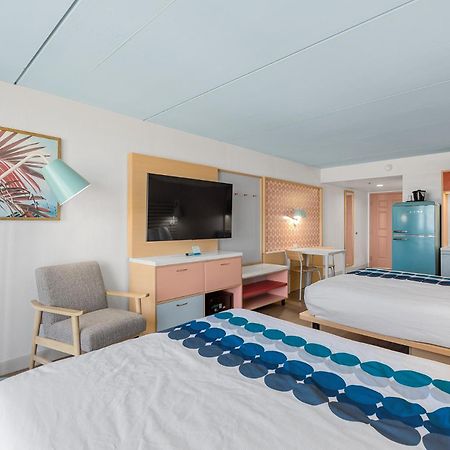 קרולינה ביץ' Golden Sands Oceanfront Hotel מראה חיצוני תמונה