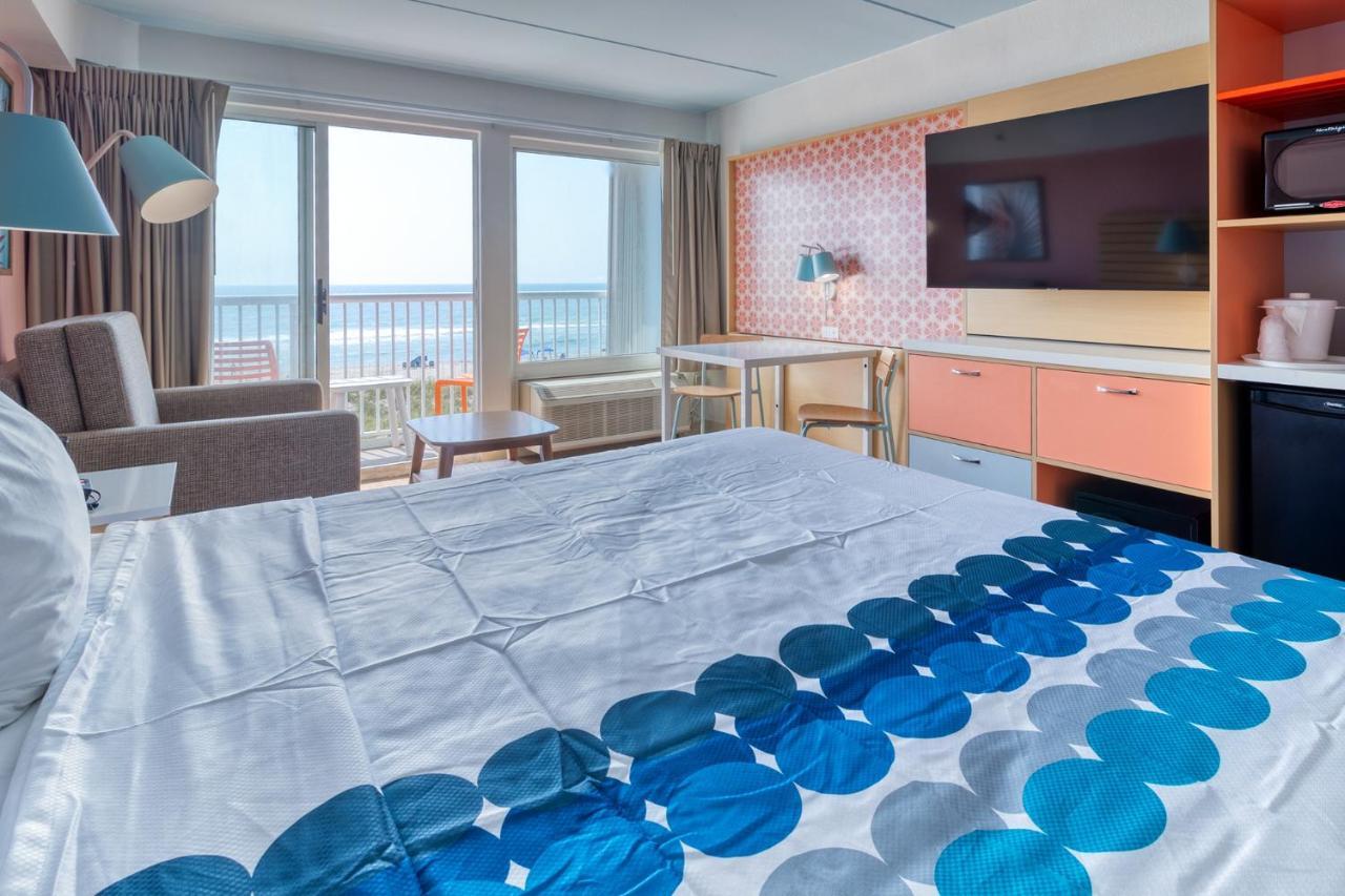 קרולינה ביץ' Golden Sands Oceanfront Hotel מראה חיצוני תמונה