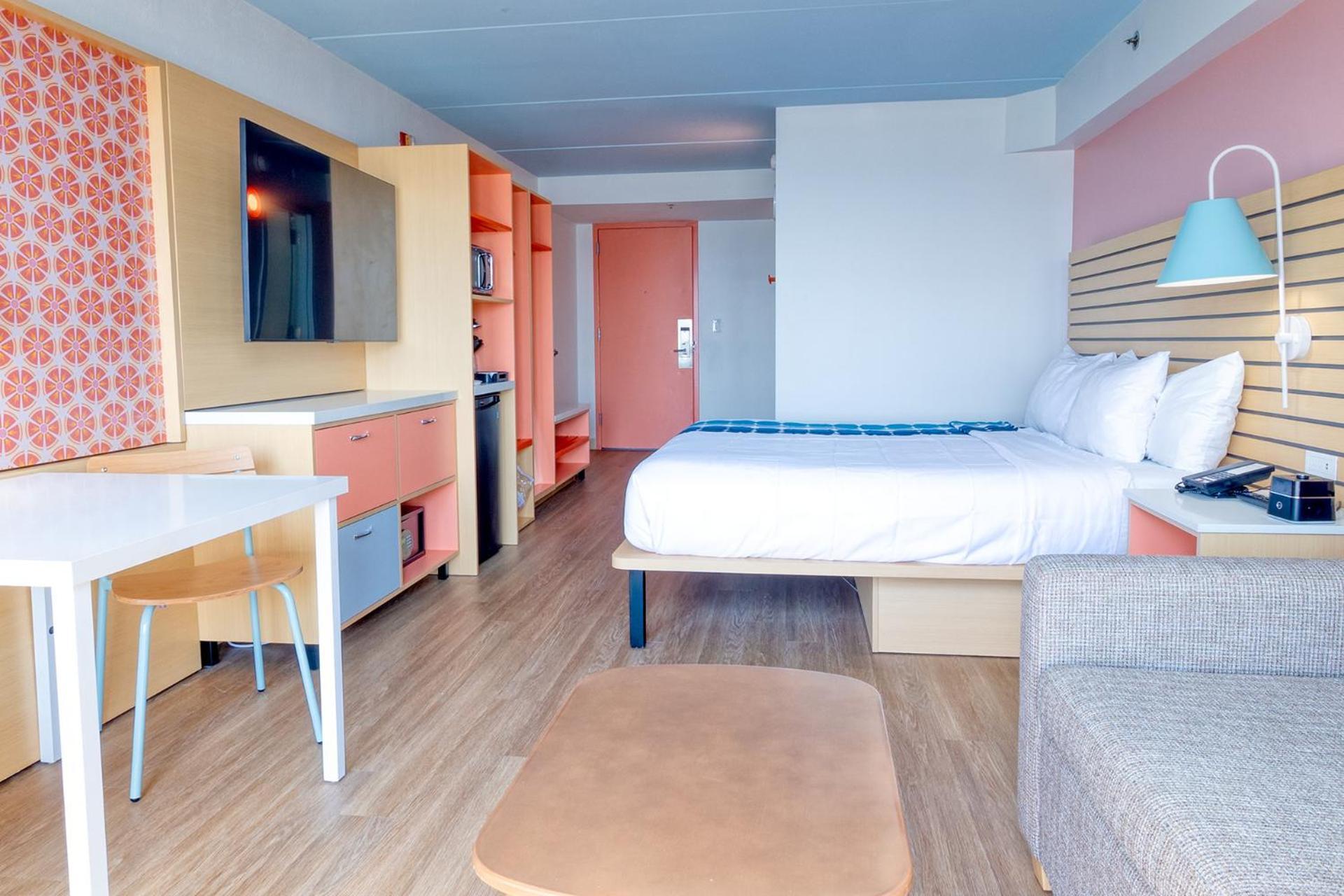 קרולינה ביץ' Golden Sands Oceanfront Hotel מראה חיצוני תמונה