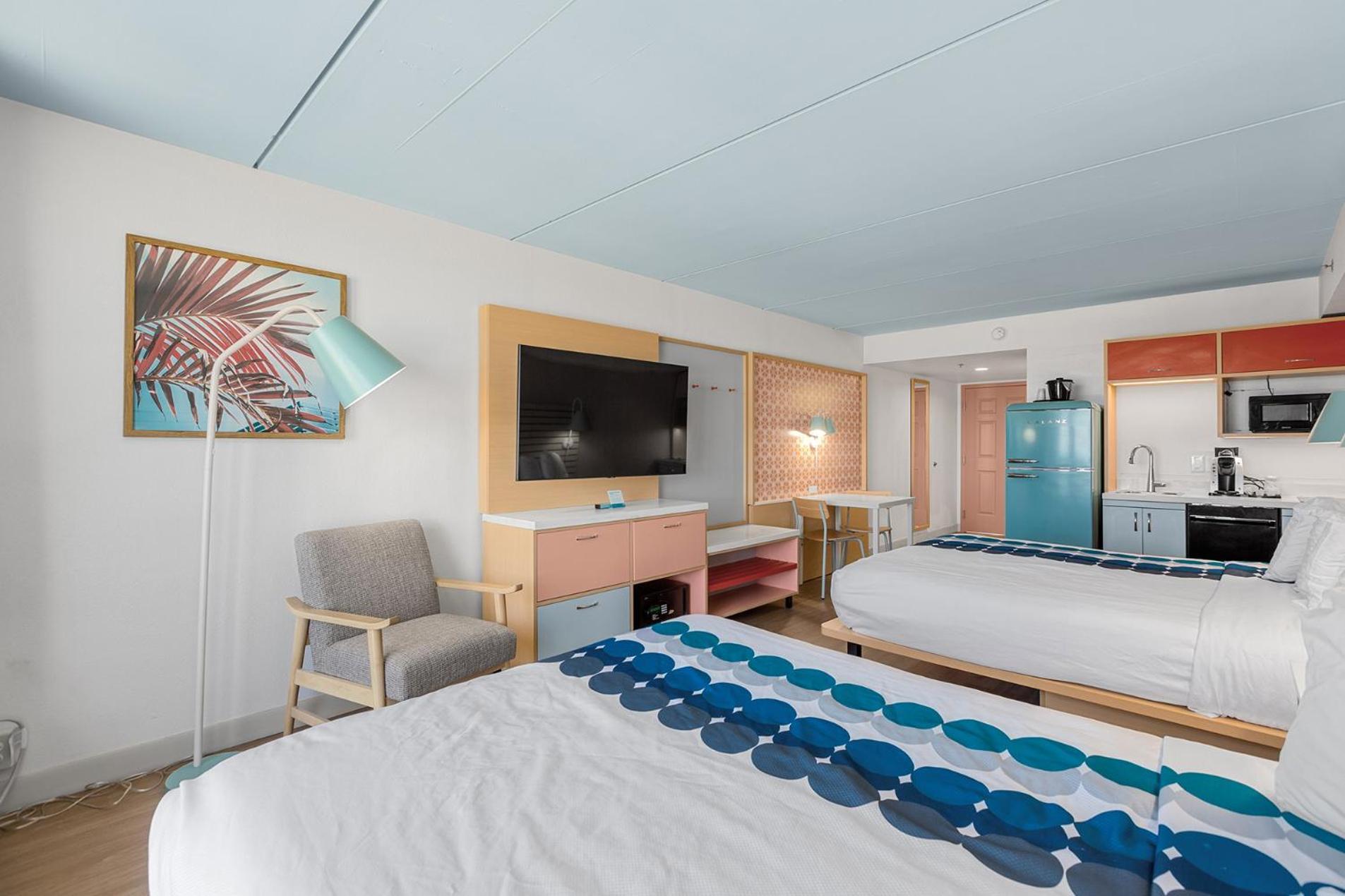קרולינה ביץ' Golden Sands Oceanfront Hotel מראה חיצוני תמונה