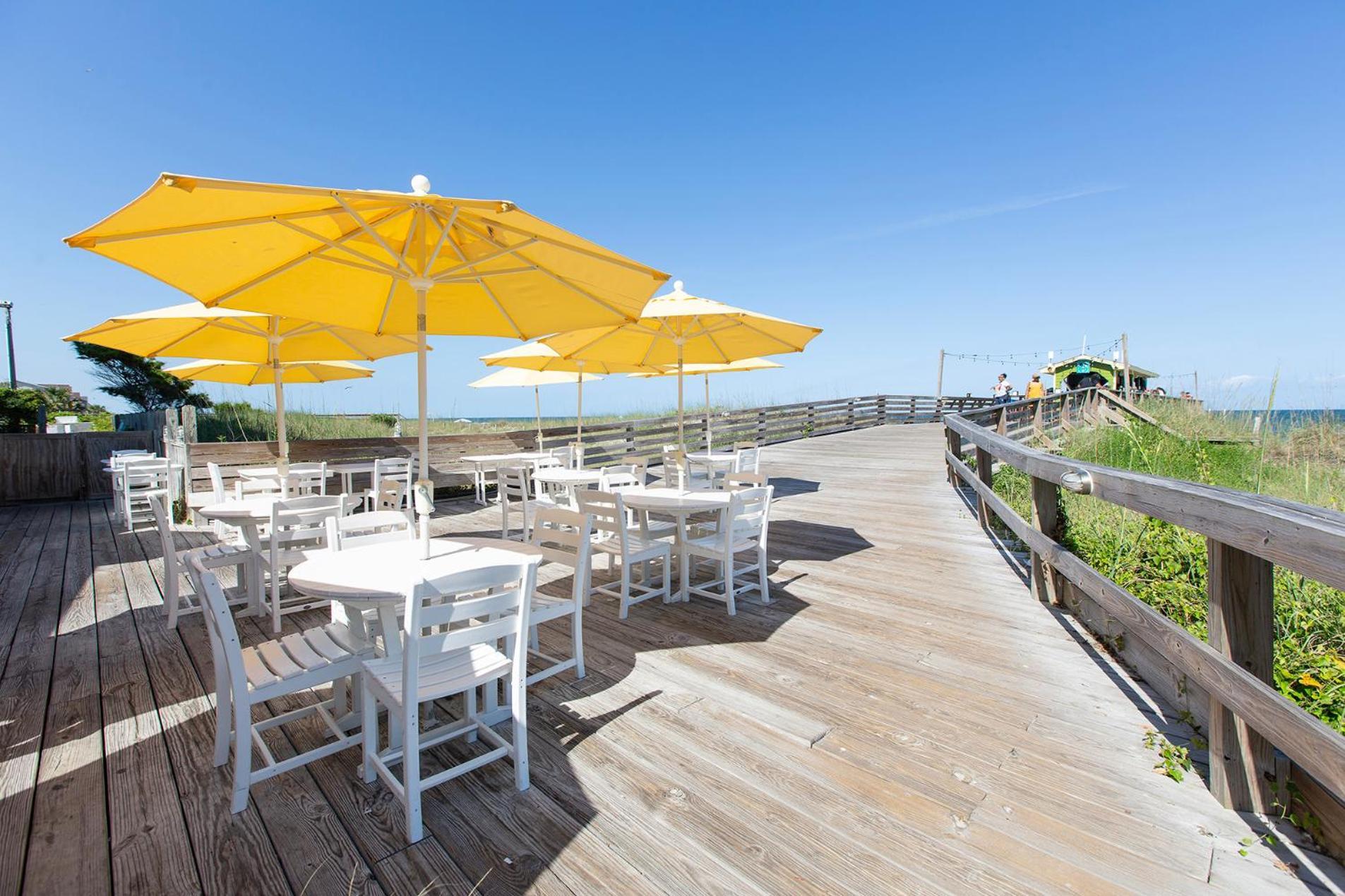 קרולינה ביץ' Golden Sands Oceanfront Hotel מראה חיצוני תמונה