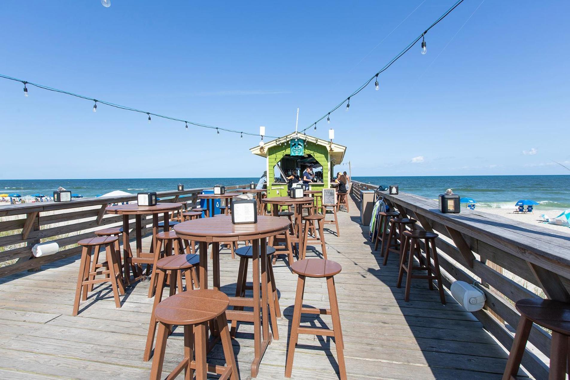 קרולינה ביץ' Golden Sands Oceanfront Hotel מראה חיצוני תמונה