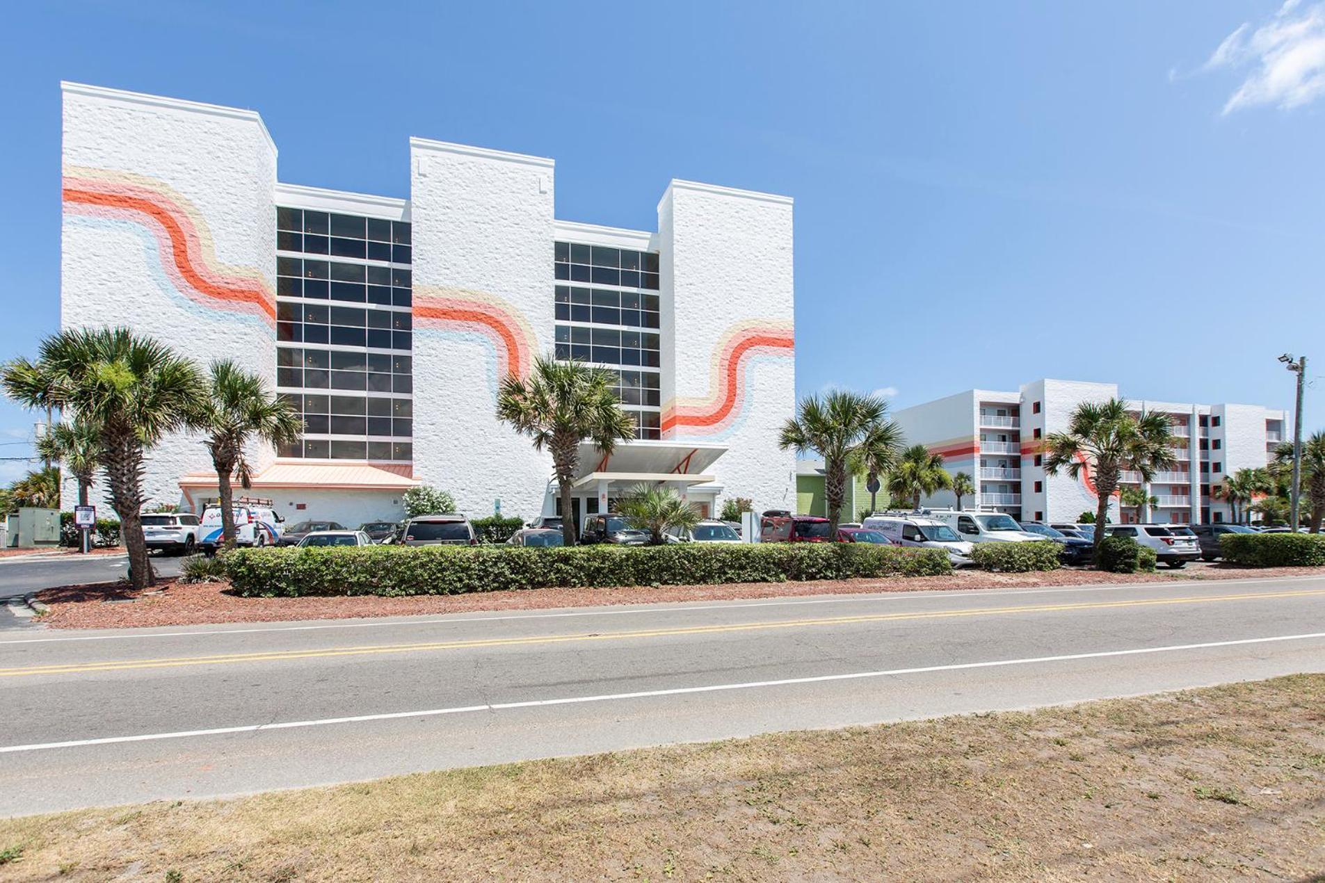 קרולינה ביץ' Golden Sands Oceanfront Hotel מראה חיצוני תמונה